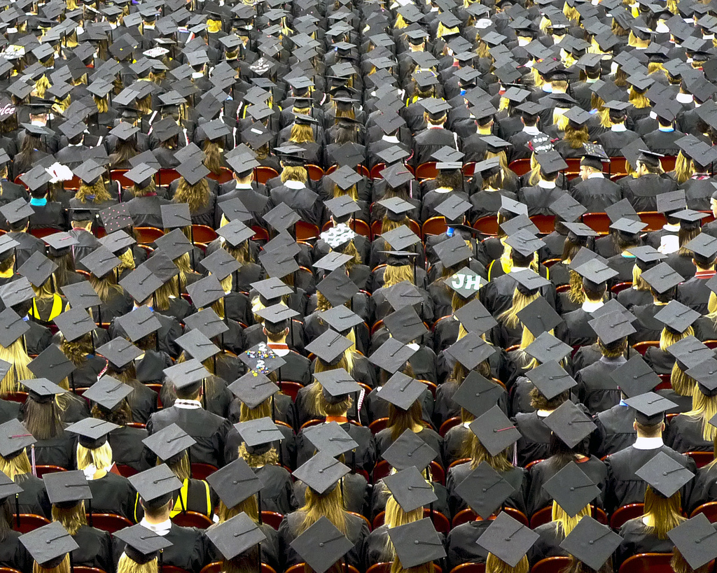 What Every Campus Recruiter Should Know About Graduating Students
